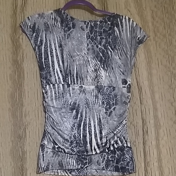 Top - Picture 4 of 6